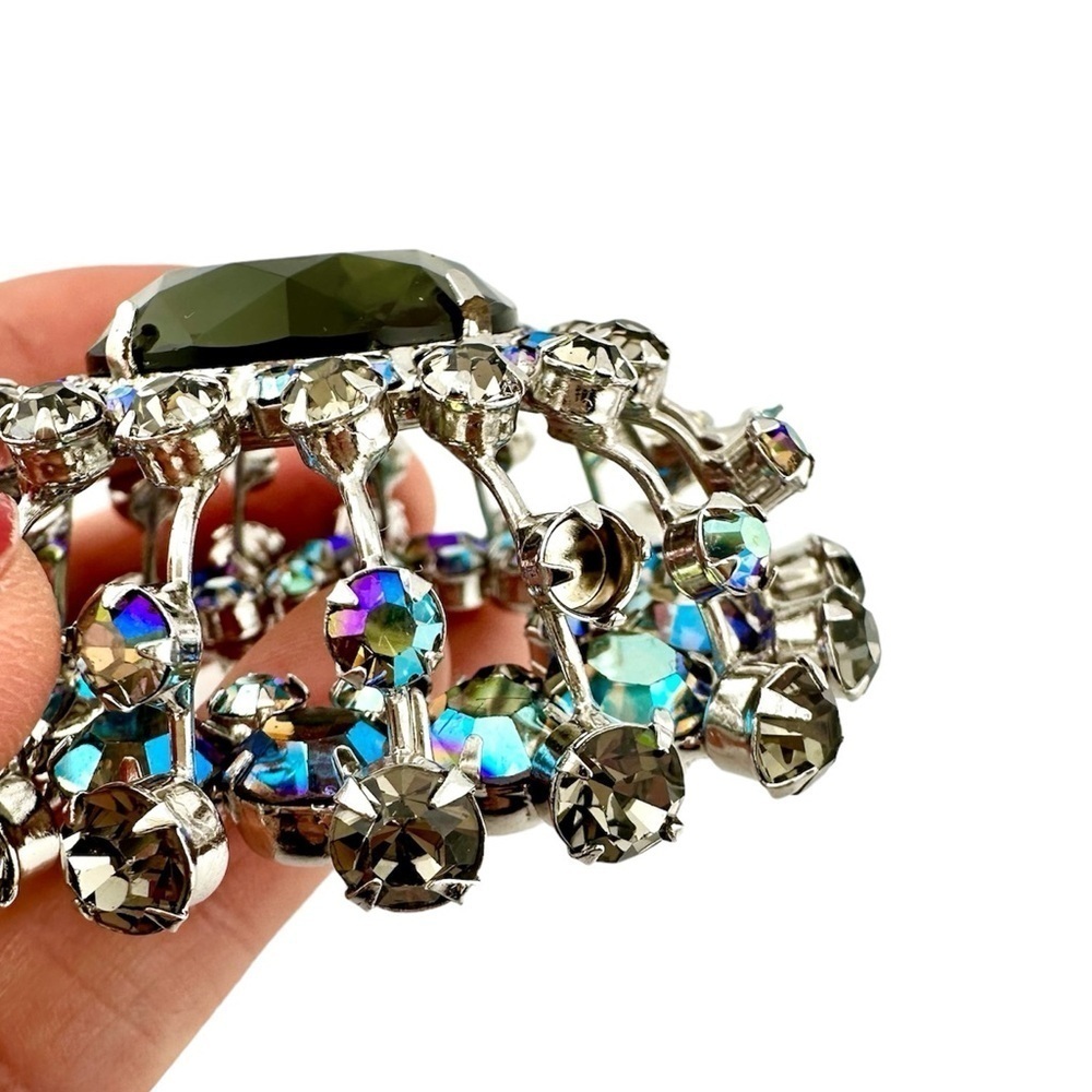 Juliana D&E Brooch Domed, Layered Aurora Borealis Rhinestone Pin Vintage - Picture 4 of 7